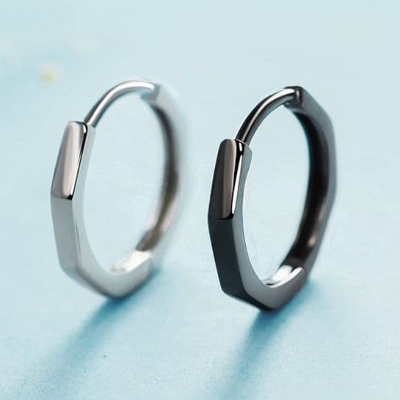 ペア アクセサリー ピアス 多角形刻印