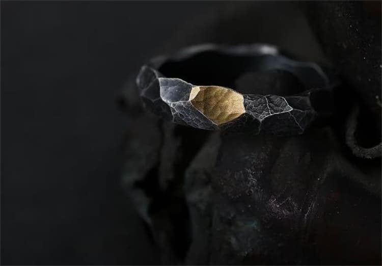 ペア アクセサリー 純銀手作り個性派ペアリング金箔デザインカップル指輪