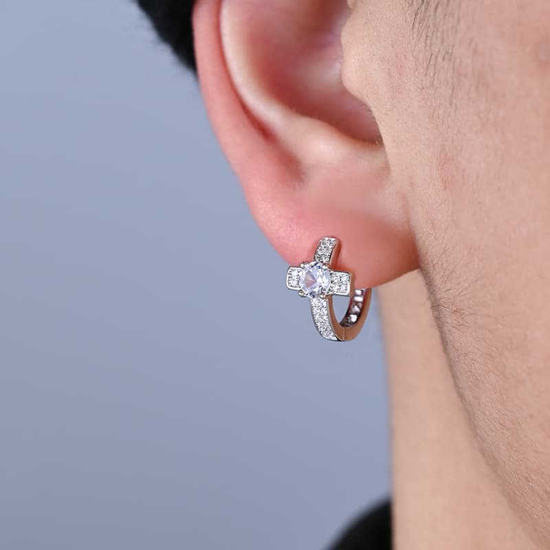 ペア アクセサリー 十字架の輝き フープピアス