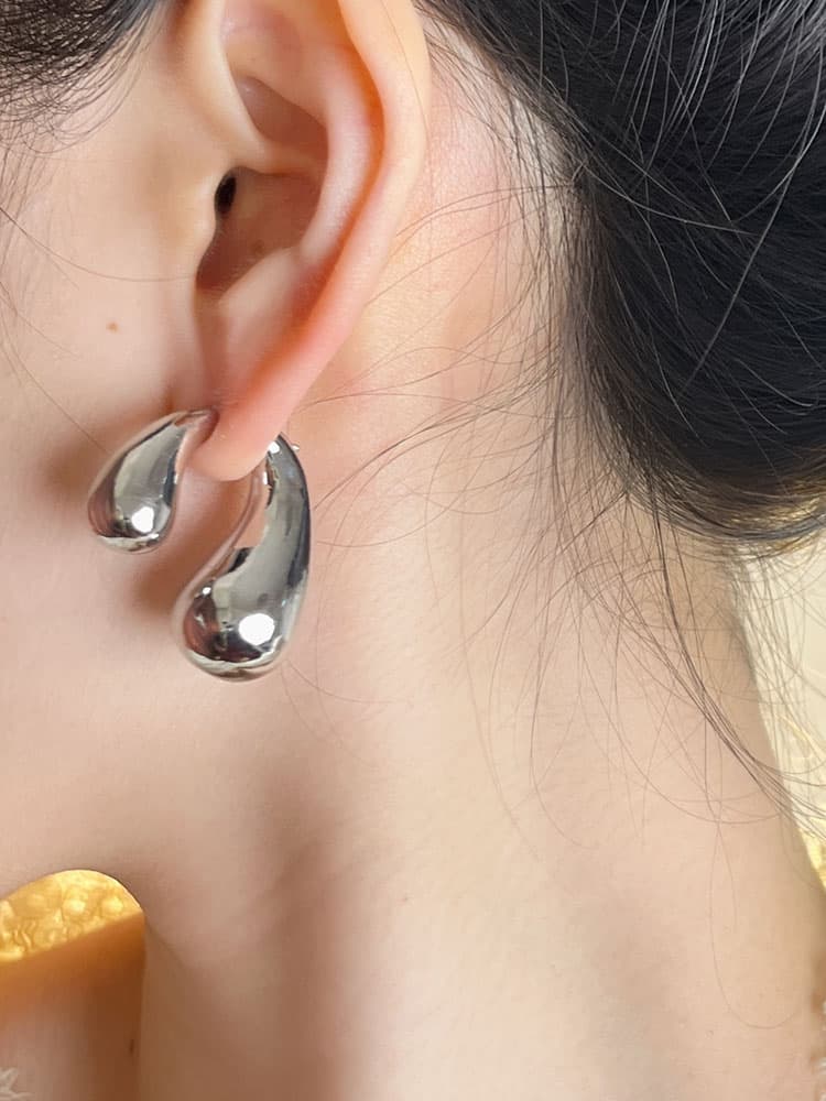 金属アレルギー対応 雫型 ピアス ペア アクセサリー